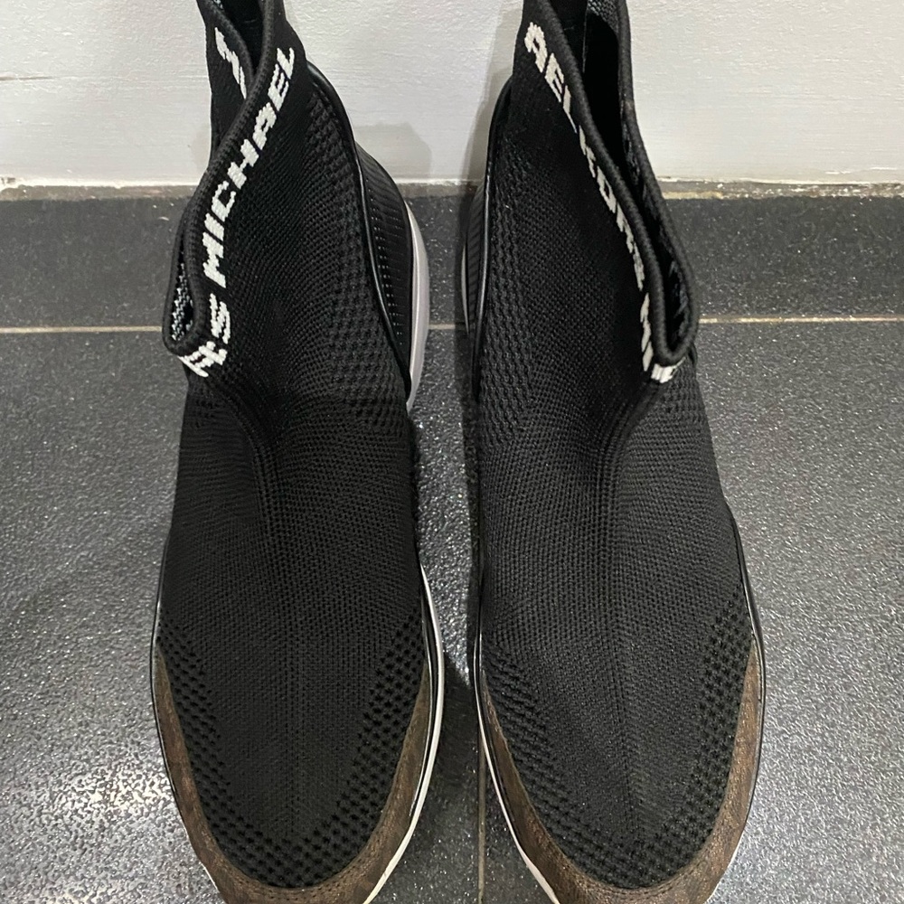 Micheal Kors Sneakers